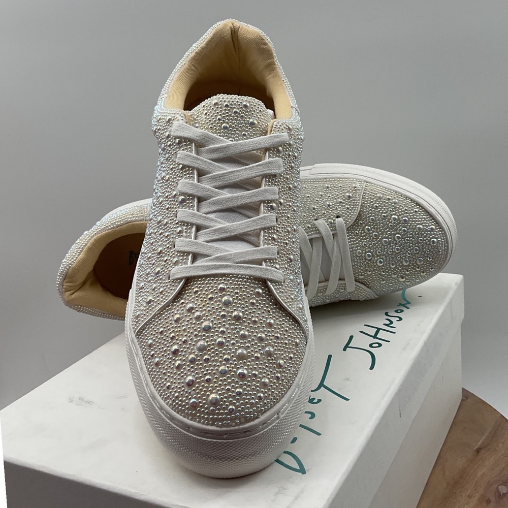 Betsey Johnson Sidny Women Ivory Rhinestone Pearl Platform Sneakers Size 11